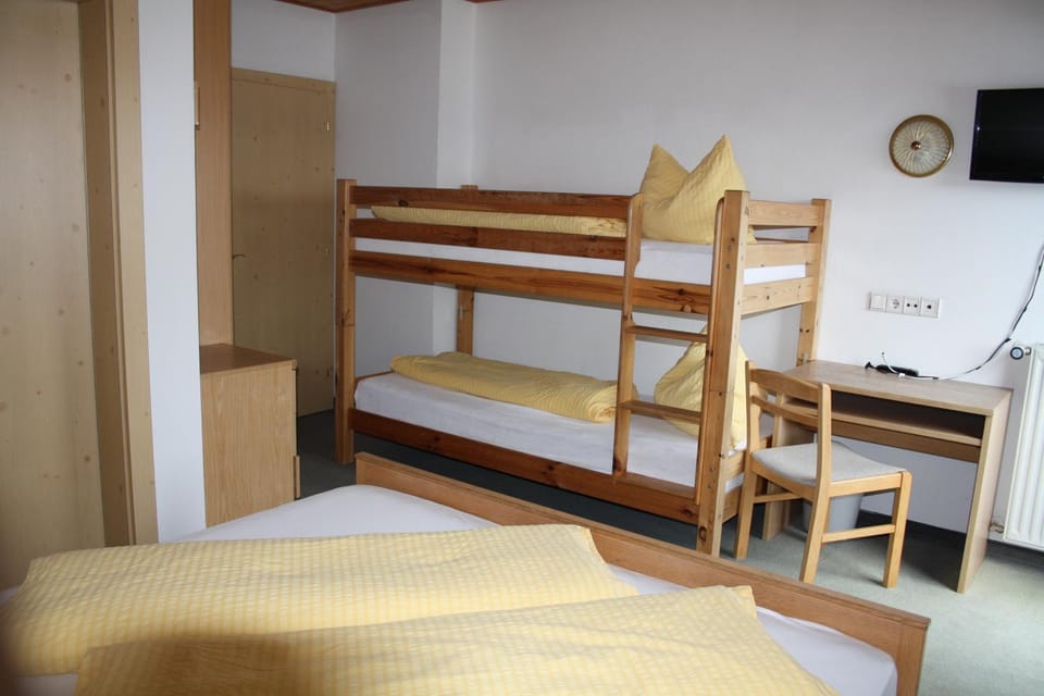 Pension Lucknerhof Bed and Breakfast in Trentino-South Tyrol