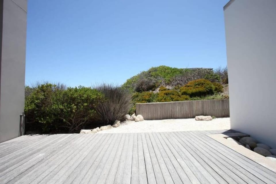 VAME Beachfront Villa in Western Cape