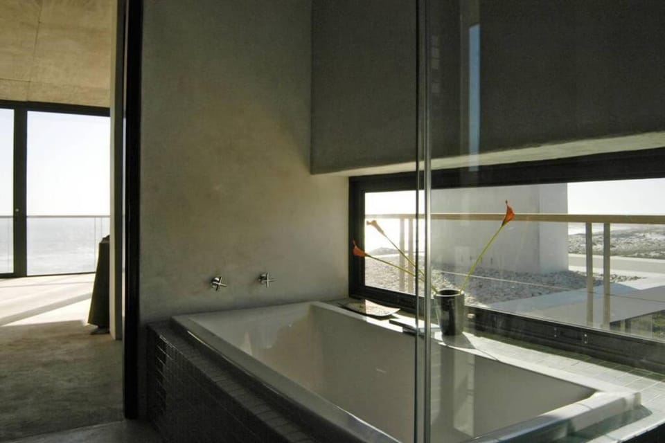 VAME Beachfront Villa in Western Cape