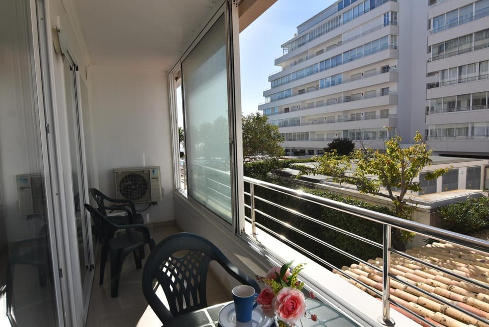 Property building, View (from property/room), Balcony/Terrace