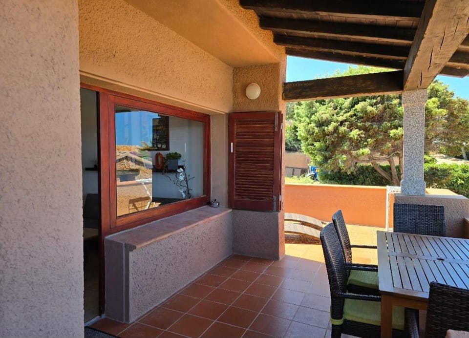 2-bedroomed modern apartment with seaview Apartment in Italy