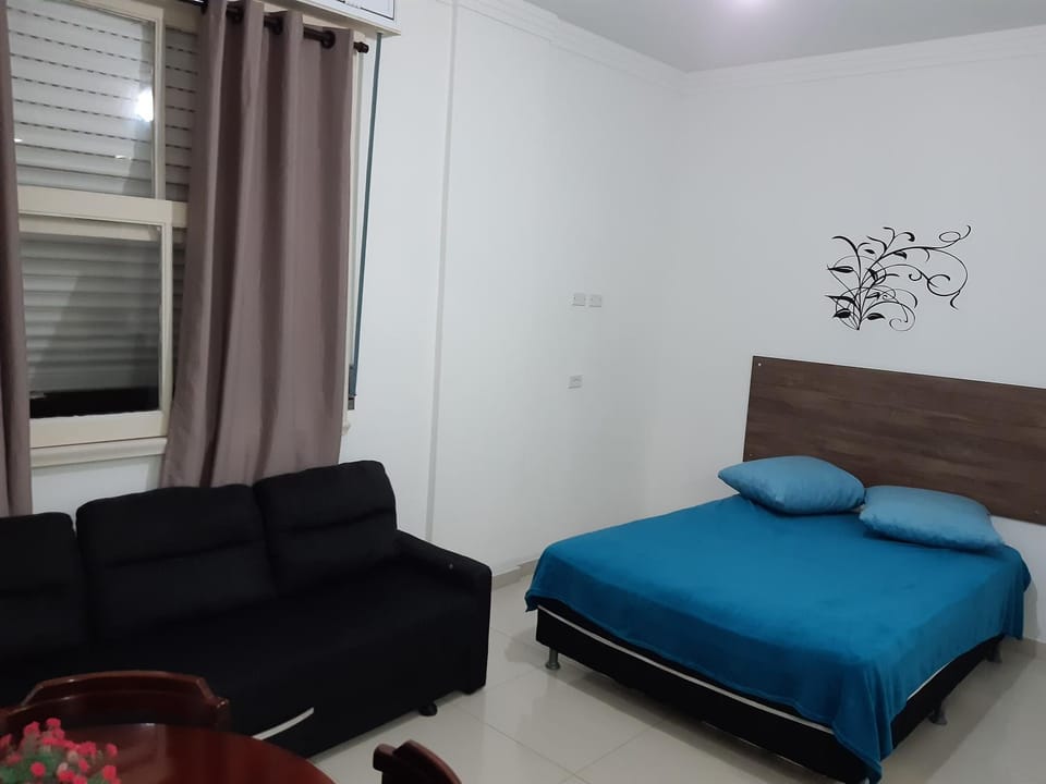 Kitnet Guarujá Pitangueiras (sem garagem) Apartment in State of São Paulo