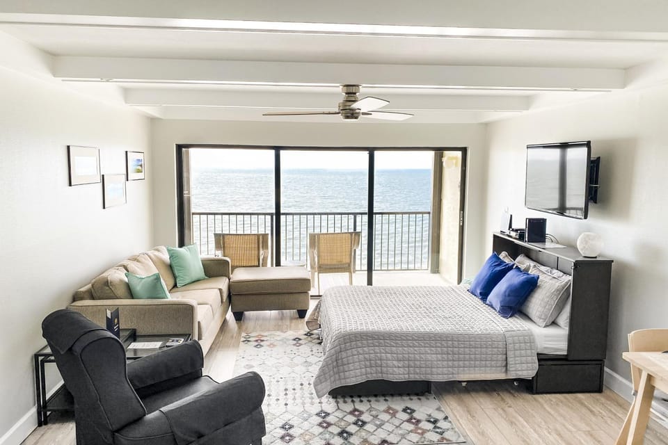 Ocean Sands 1105 House in Redington Beach