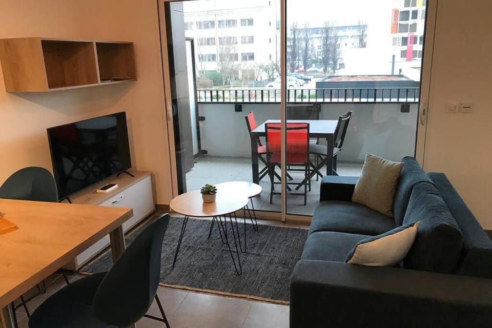 L'ECHAPPEE BELLE - Charme, Parking & Proche Lac Apartment in Annecy