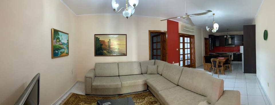 Shtepi Me qera Fier House in Europe
