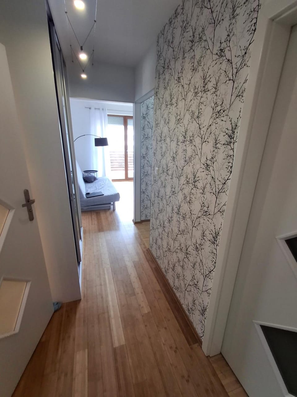 Apartament Black & White Wczasowa Apartment in Pomeranian Voivodeship