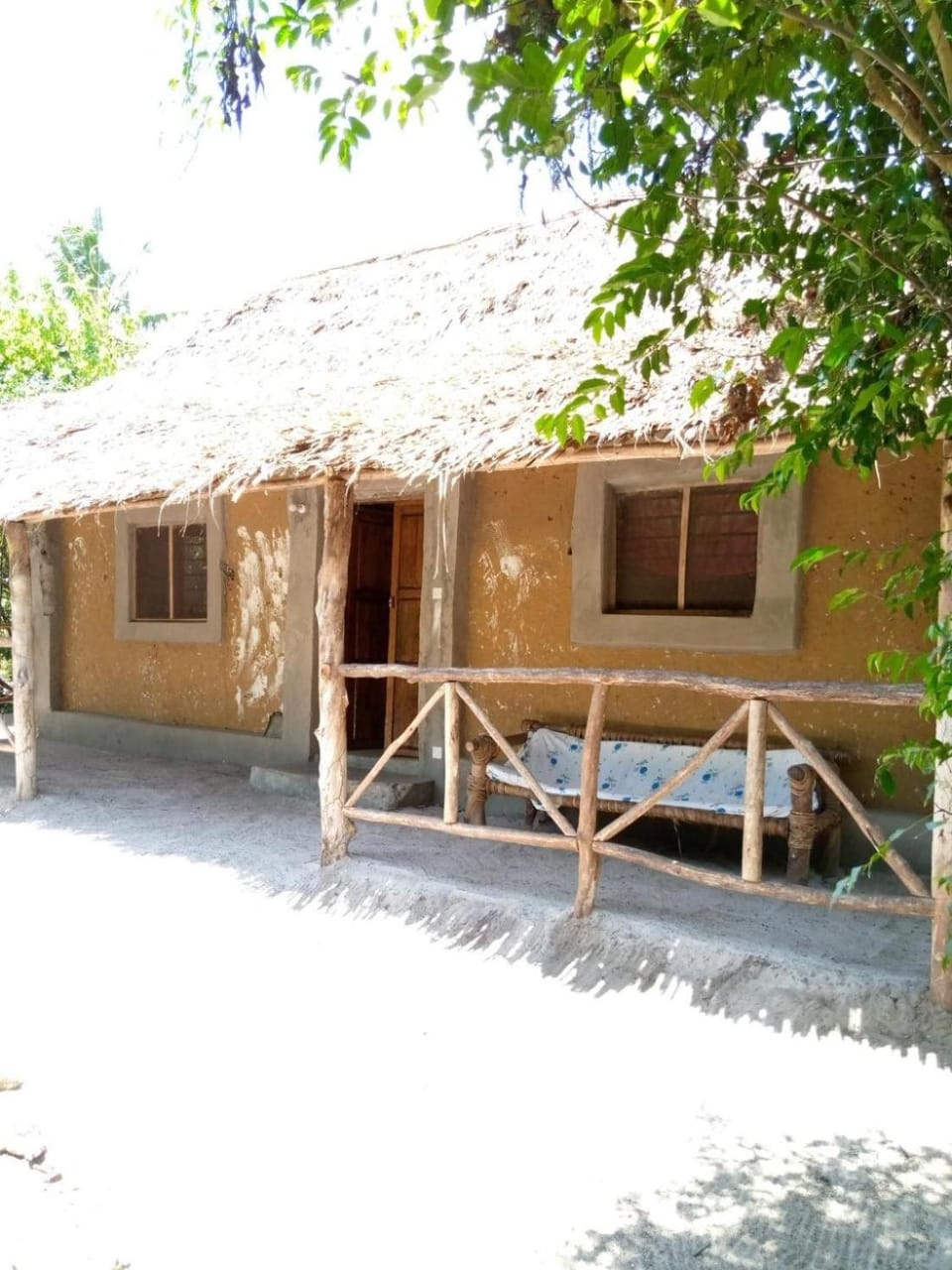 Property building, Natural landscape, Balcony/Terrace, Other