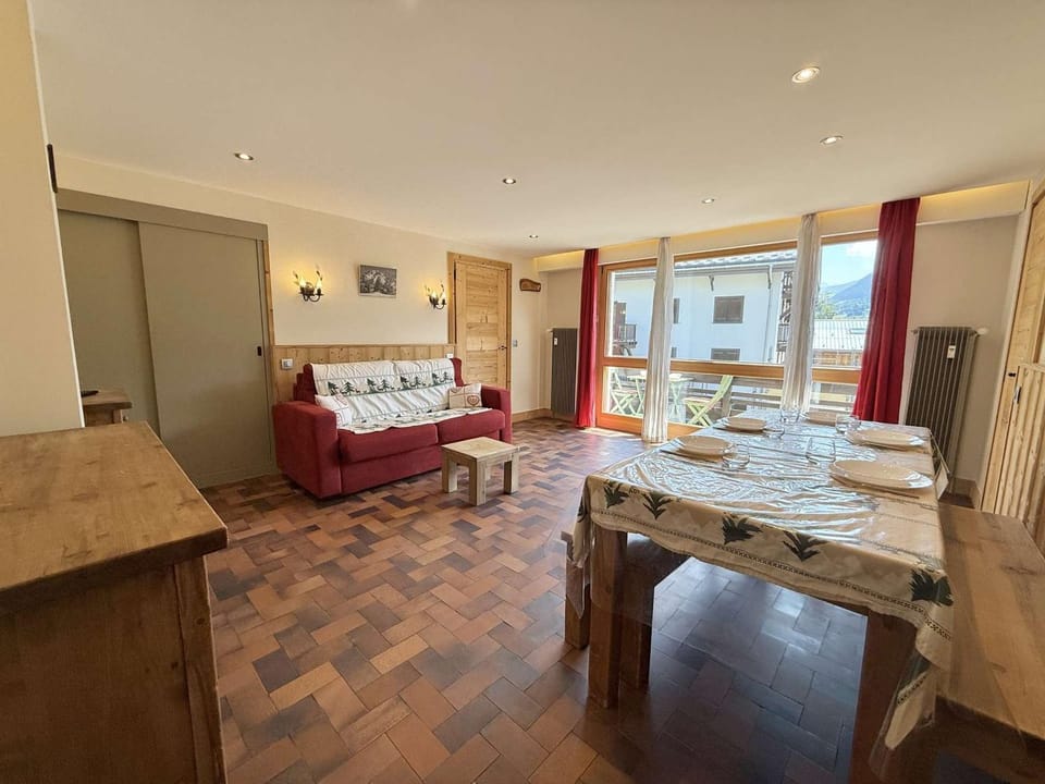 Appartement cosy au cœur de Praz-Sur-Arly - 5 pers, proche centre et pistes, parking et casier ski - FR-1-603-35 Apartment in Megève