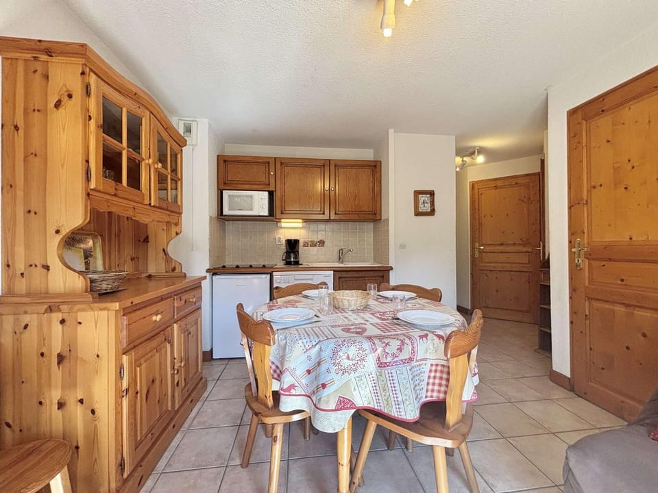 Appartement cosy proche centre - 5 pers. - FR-1-603-29 Apartment in Megève