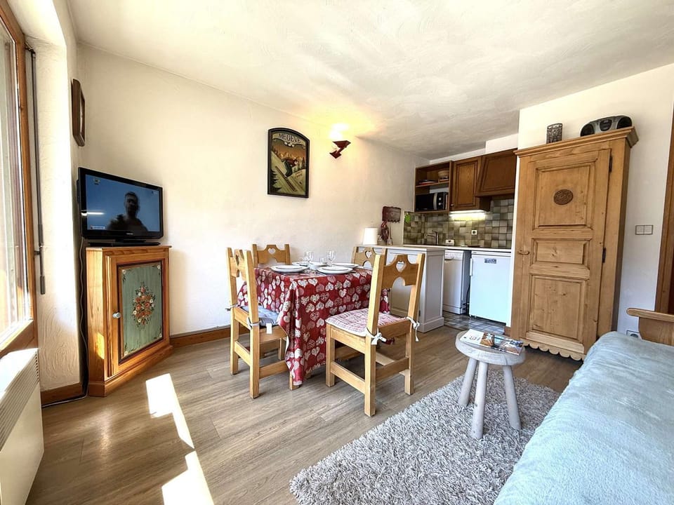 Studio Cabine à Praz-Sur-Arly - 4 pers, Parking, Proche Centre et Pistes - FR-1-603-32 Cabin in Megève