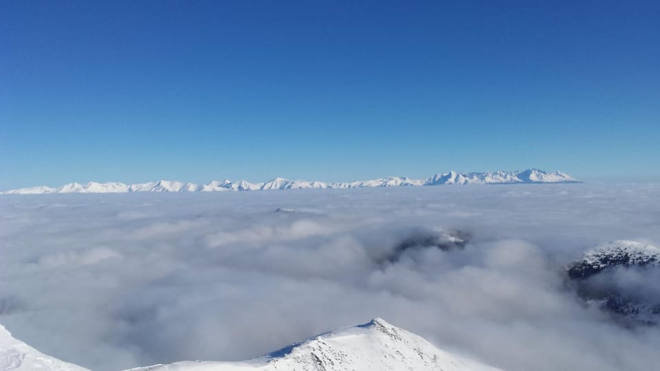 Winter, Skiing