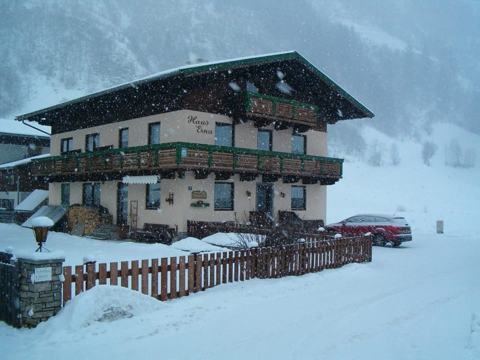 Property building, Winter