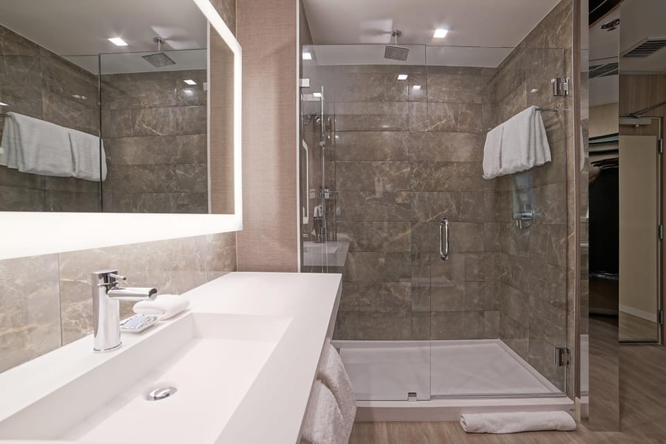 Shower, Bathroom