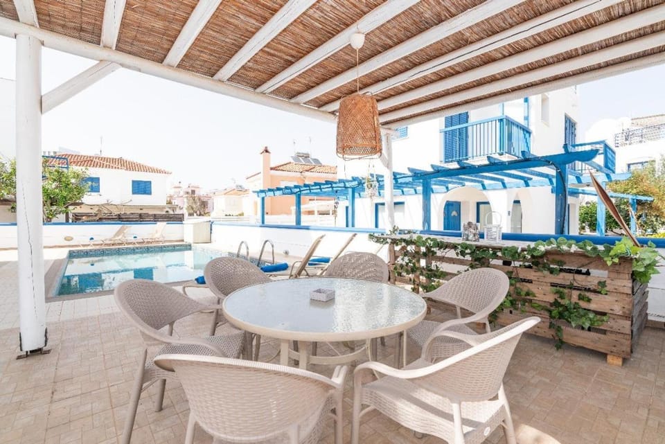 St Nicolaos Villa Ekaterina 3 bdrm Villa in Paralimni