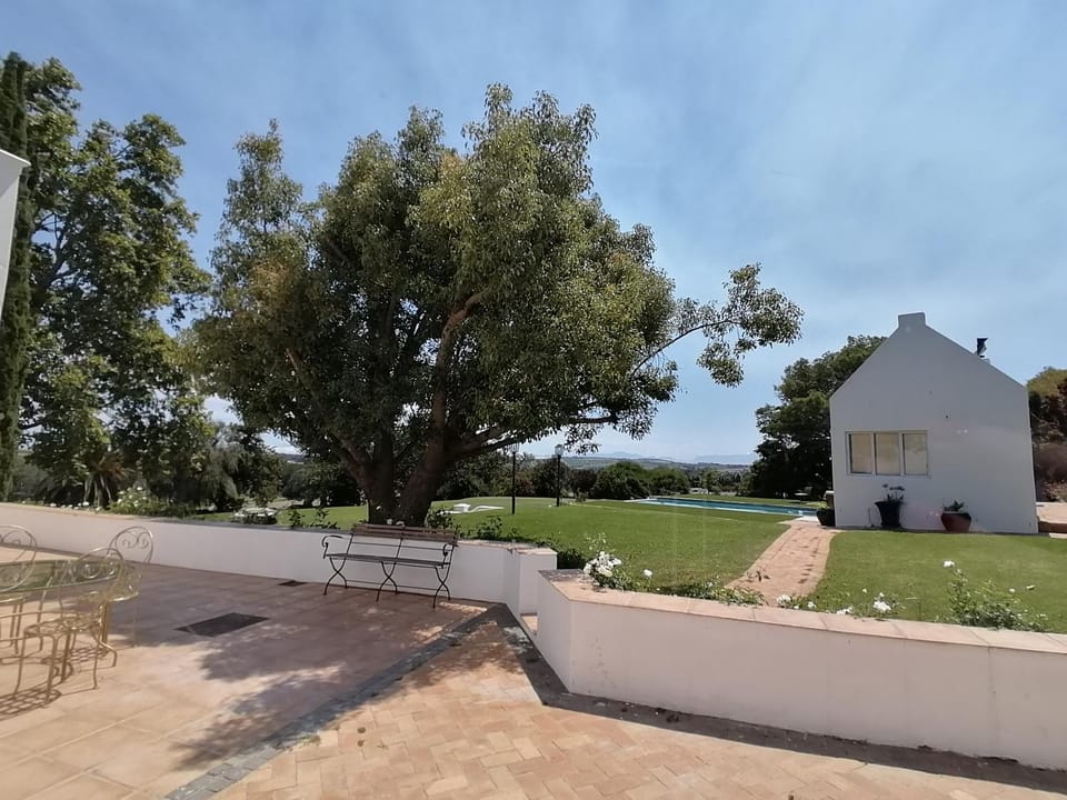 Inner courtyard view