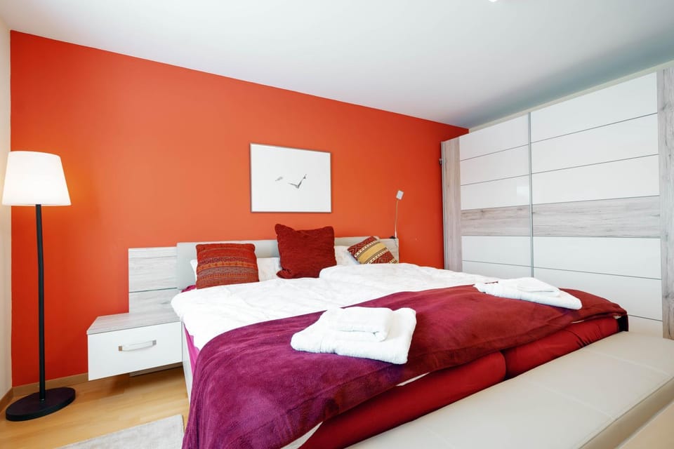 Bed, Bedroom