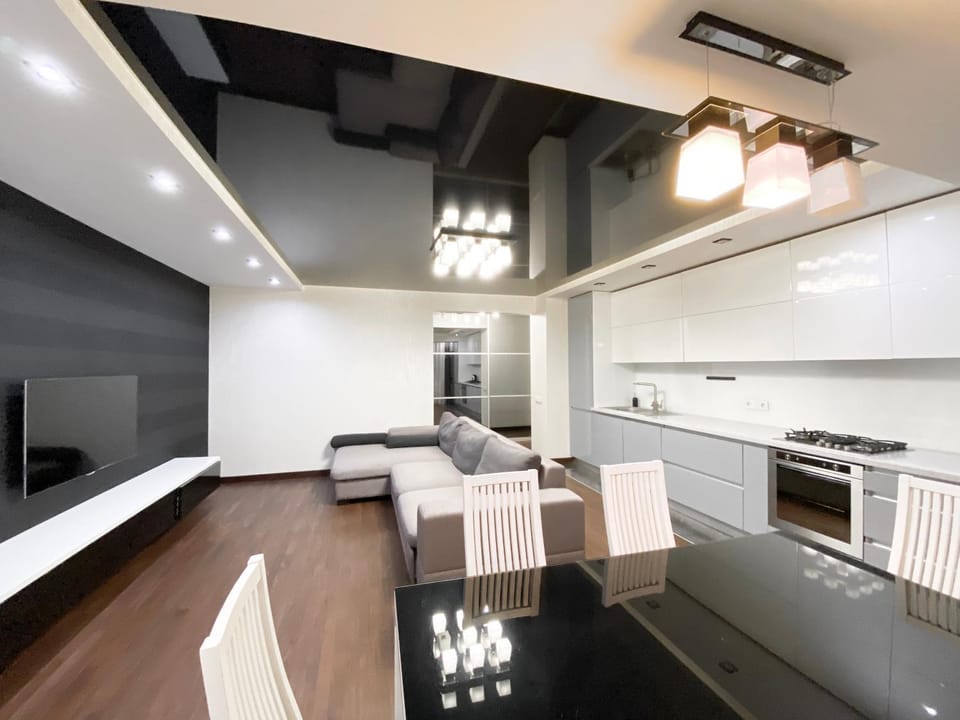 Luxury 2-bedroom river view Apartment in Dnipro