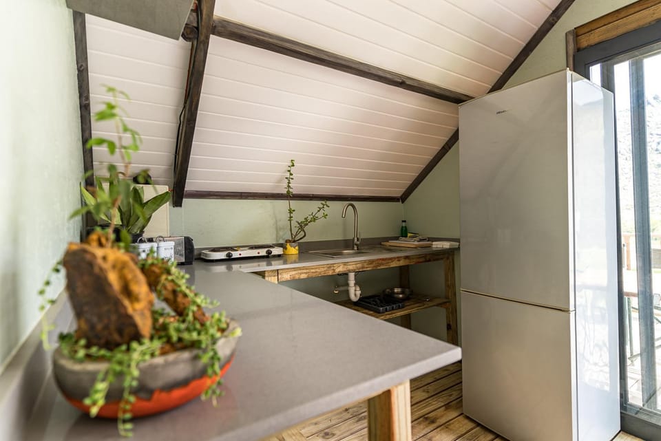 Kitchen or kitchenette, Food and drinks, Food