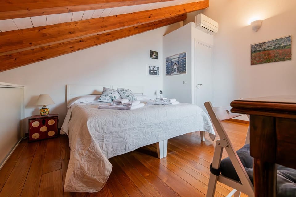 Il Nido Del Falco - Art house with terrace and sea view Villa in Furore