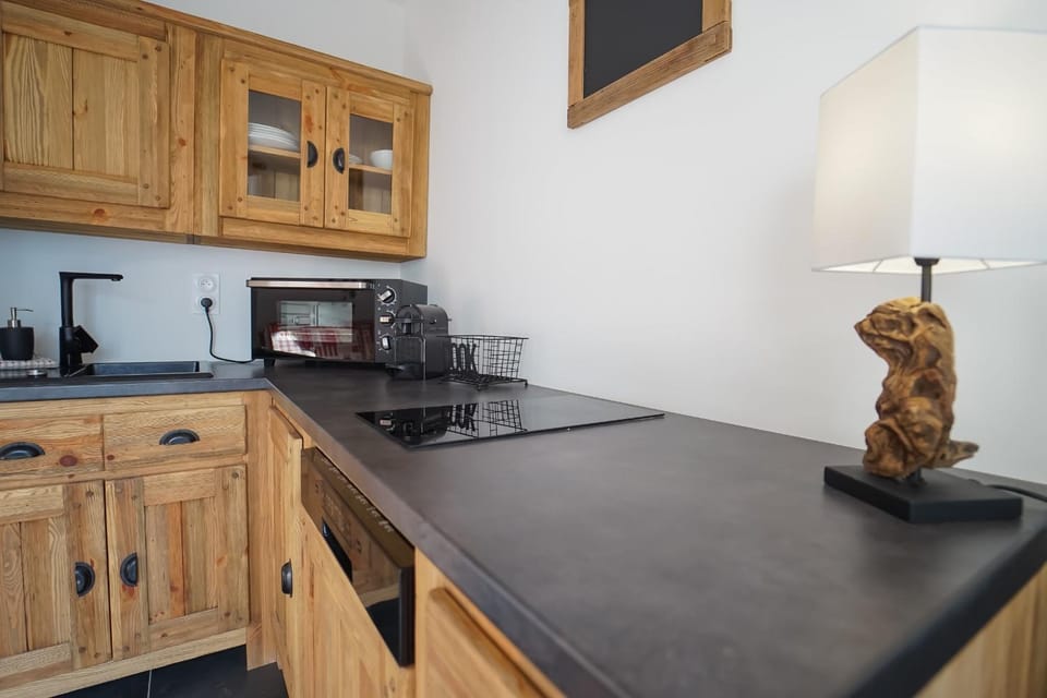 Le Petit Chalet - Cosy studio in Lathuile for 2 people Apartment in Doussard