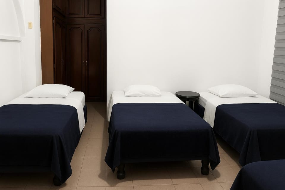 Veranera Hostal Bed and Breakfast in Manta