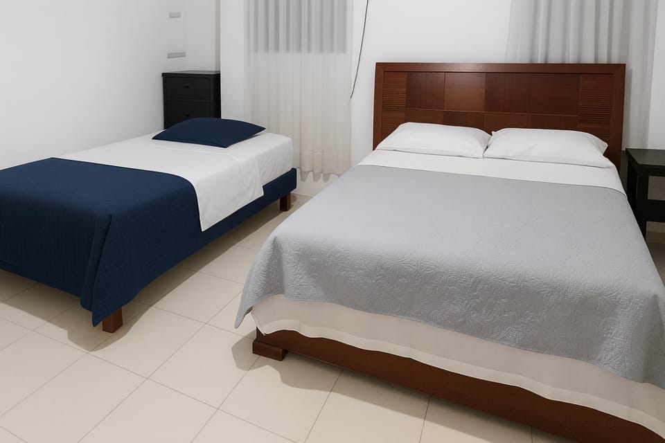 Veranera Hostal Bed and Breakfast in Manta