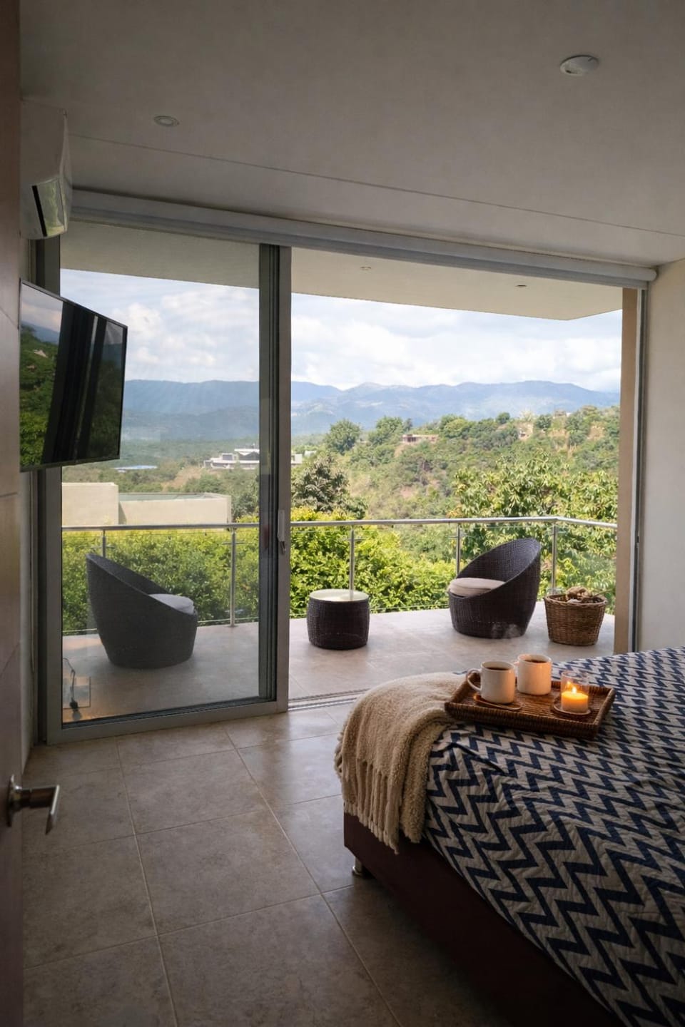 Bed, View (from property/room), Photo of the whole room, Bedroom, Mountain view