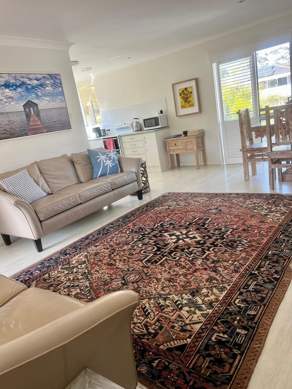 Coconuts - 2 balconies and stroll to choice of 2 beaches Apartment in Nelson Bay