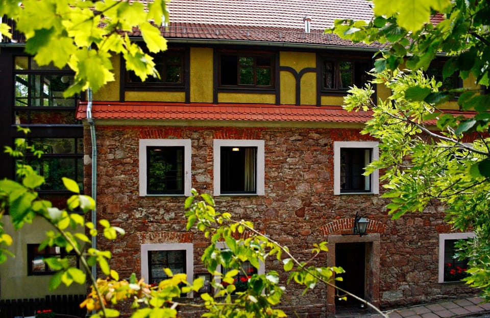 Facade/entrance, Day