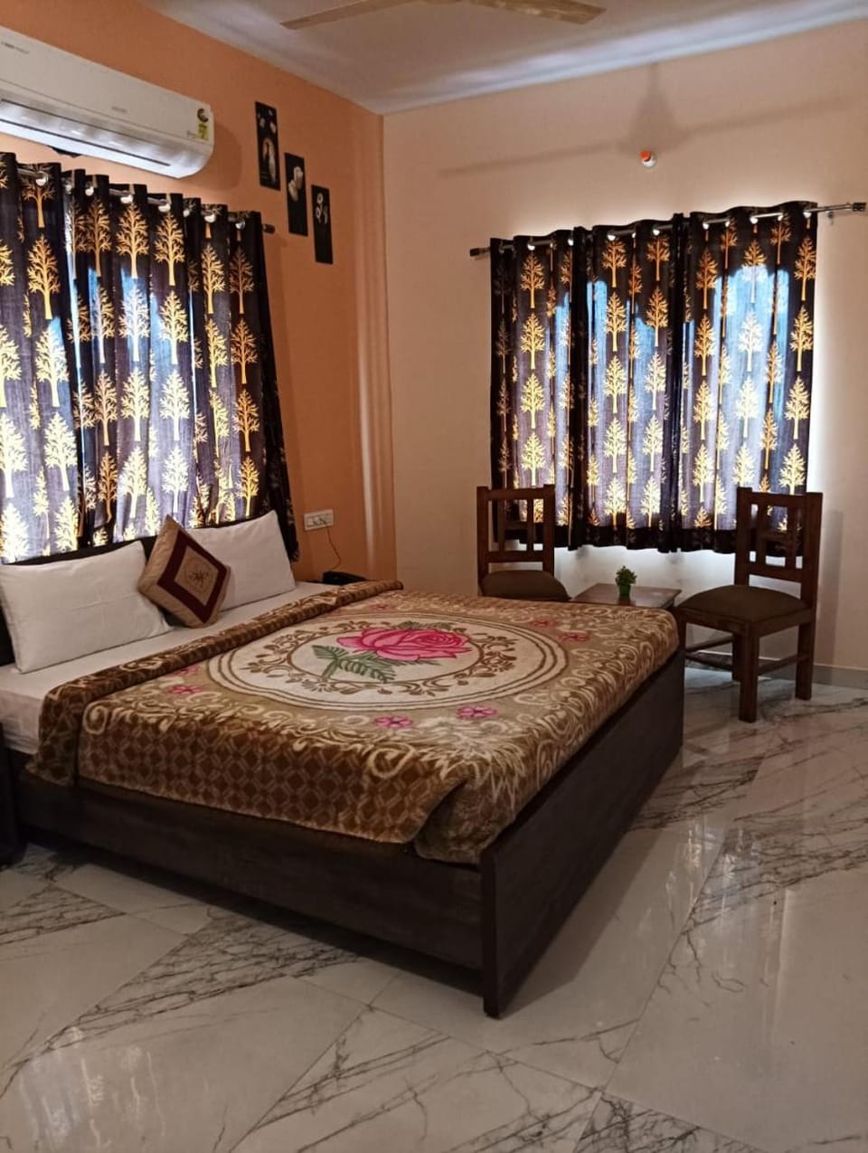 Bedroom