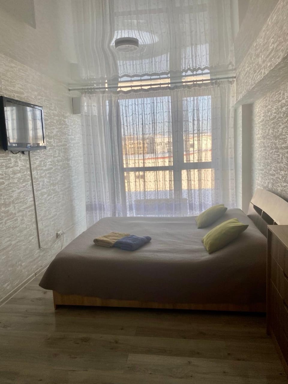 Сучасна квартира біля ТРЦ"Французький бульвар"15 лікарня! Apartment in Kharkiv