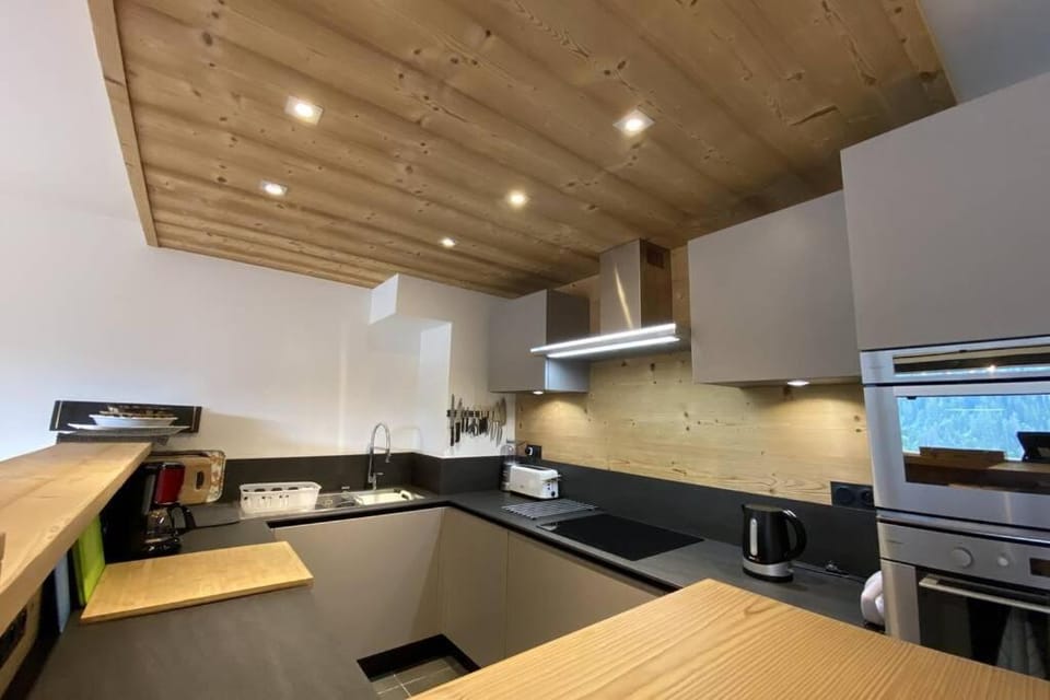 Les 360 - Apt 12 - BO Immobilier -Châtel Multipass 2026 Activités en Été en option à 4euros par jour et par personne Apartment in Châtel