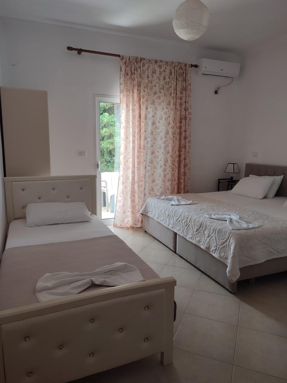 PENELOPE 2 Bed and Breakfast in Vlorë County, Albania