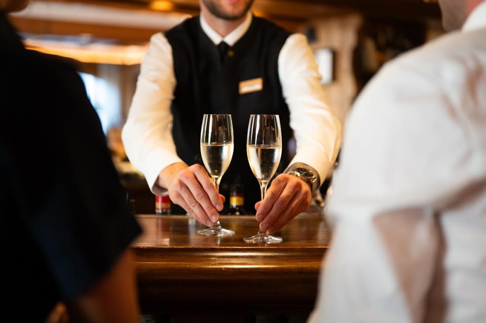 Lounge or bar