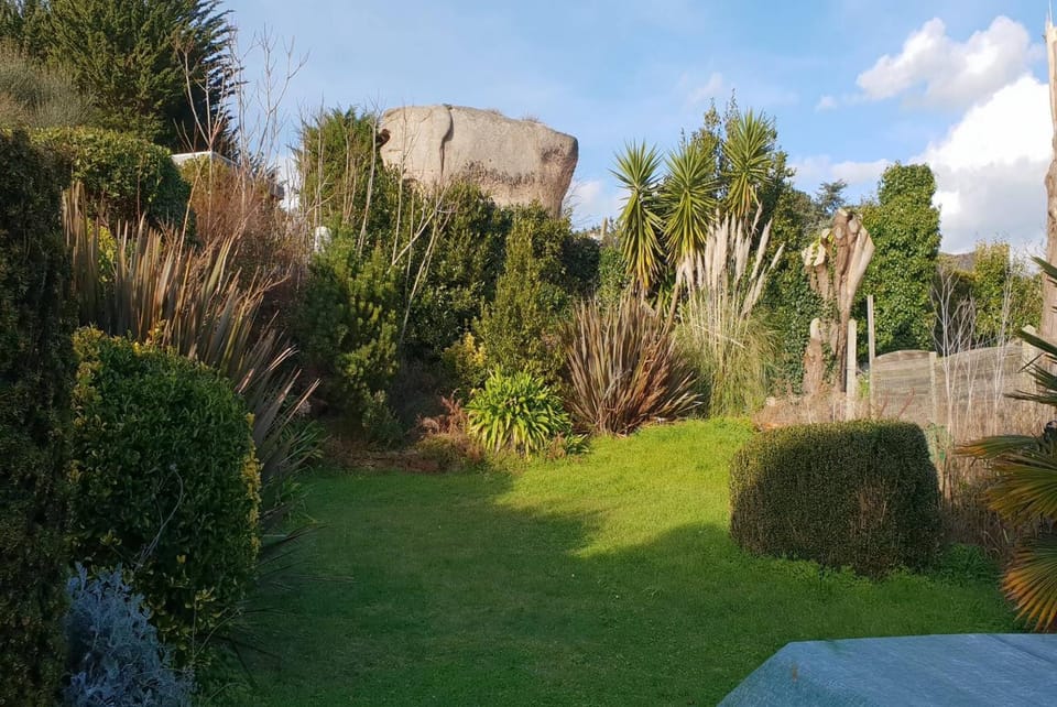 Maison 6 pers, avec jardin clos au centre de Trégastel, à 500m de la plage - Réf 179 Villa in Trégastel