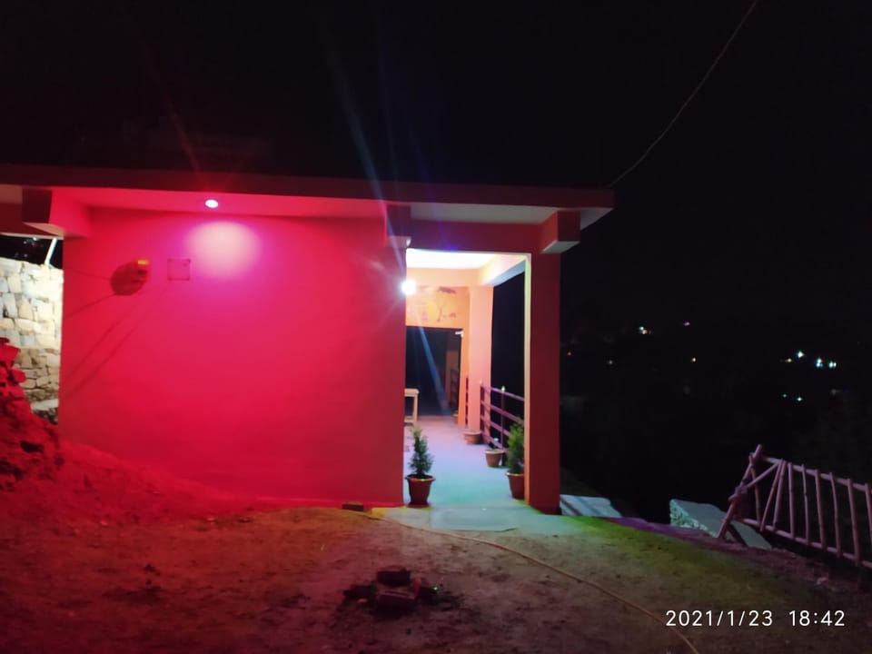 Patio, Facade/entrance