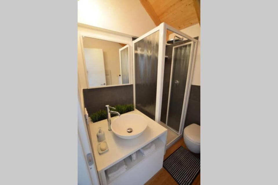 Lago di Como- amazing view- House in Bellano