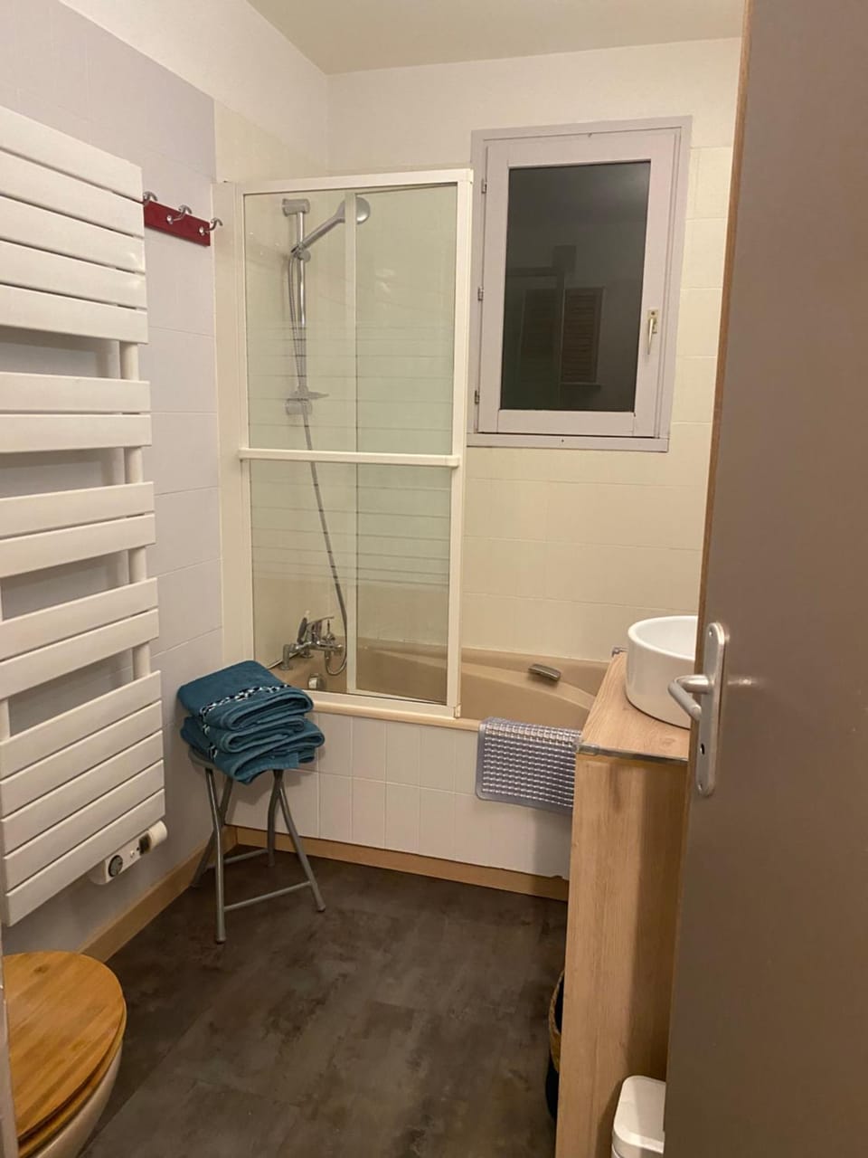 Appartement lumineux et cosy en rez de jardin Apartment in Saint-Gervais-Bains