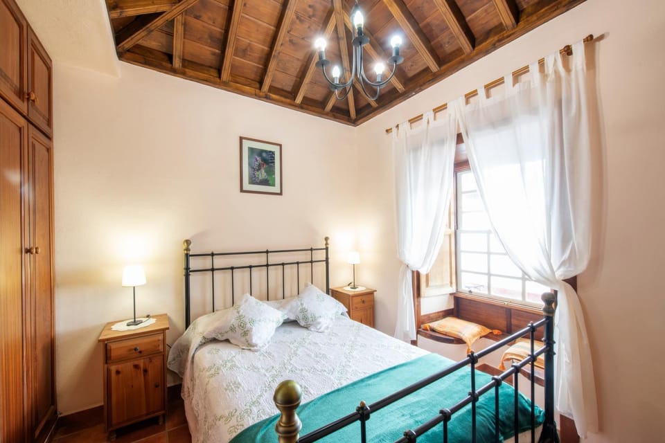 CASA LOS TAJINASTES House in La Palma