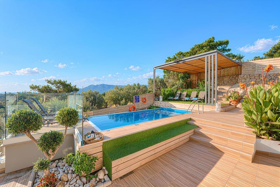 Property building, Patio, Spring, Day, Natural landscape, Garden, Garden view, Mountain view, Pool view, Swimming pool, sunbed