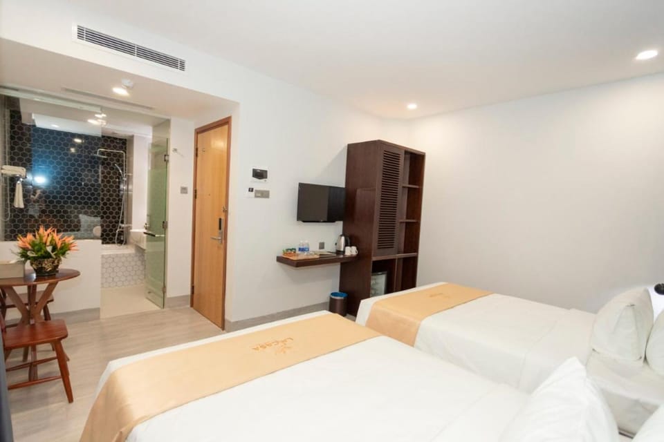 TV and multimedia, Photo of the whole room