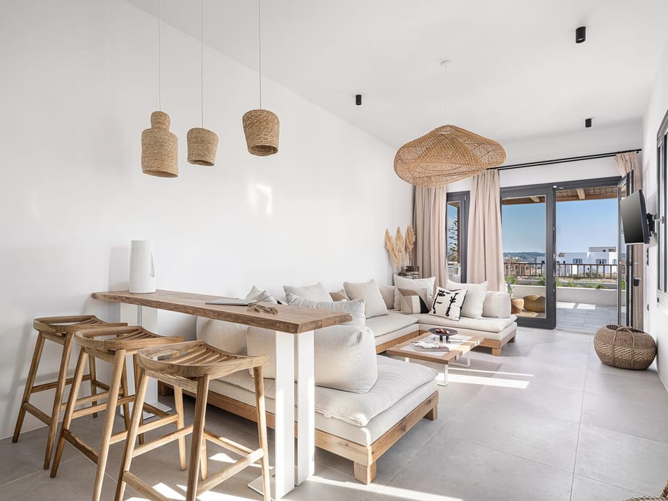 Balcony/Terrace, Living room, Seating area, Dining area