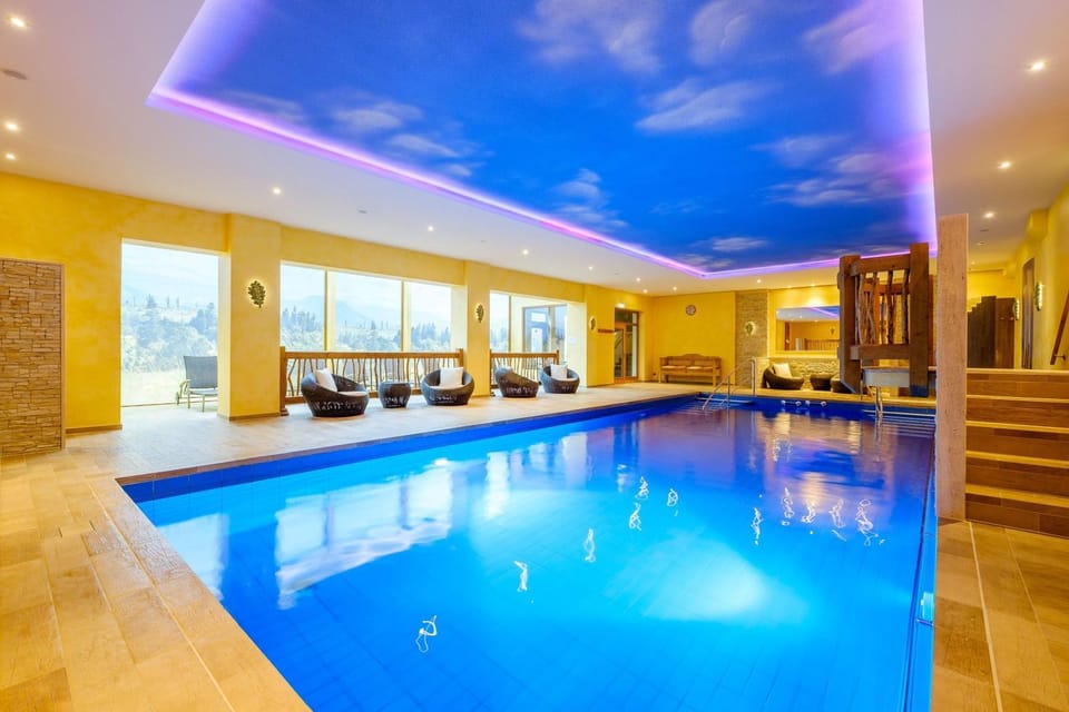 Spa and wellness centre/facilities, Swimming pool