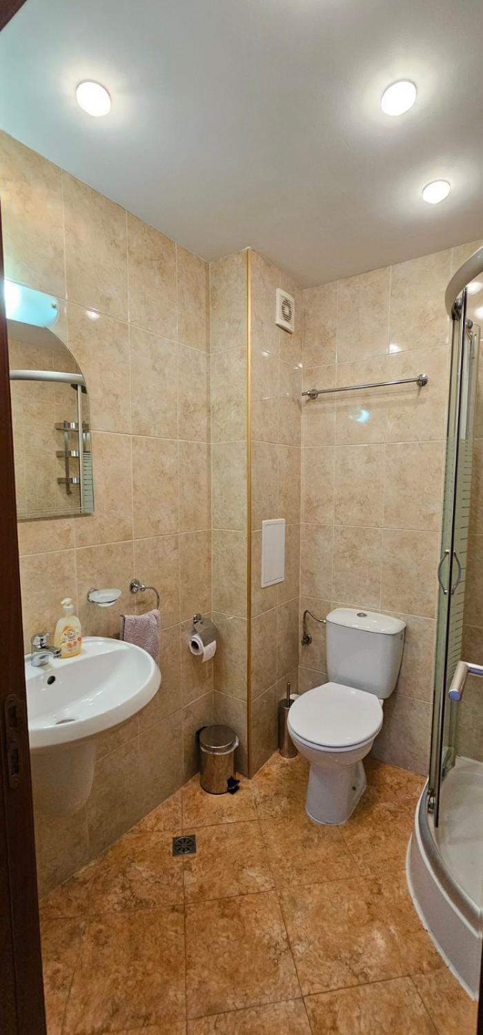 Toilet, Bathroom