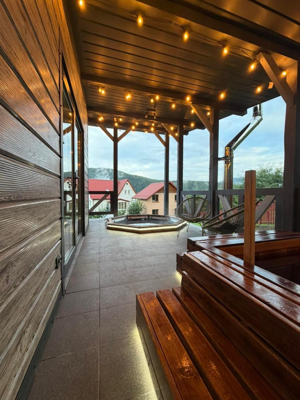 Карпатська Вершина Bed and Breakfast in Ukraine