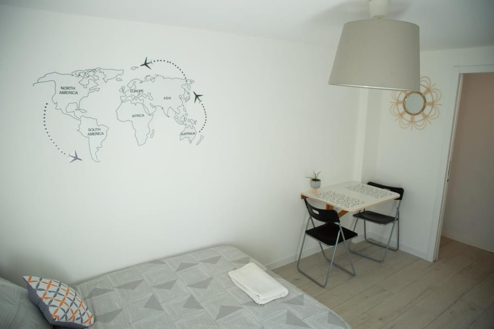 Photo of the whole room