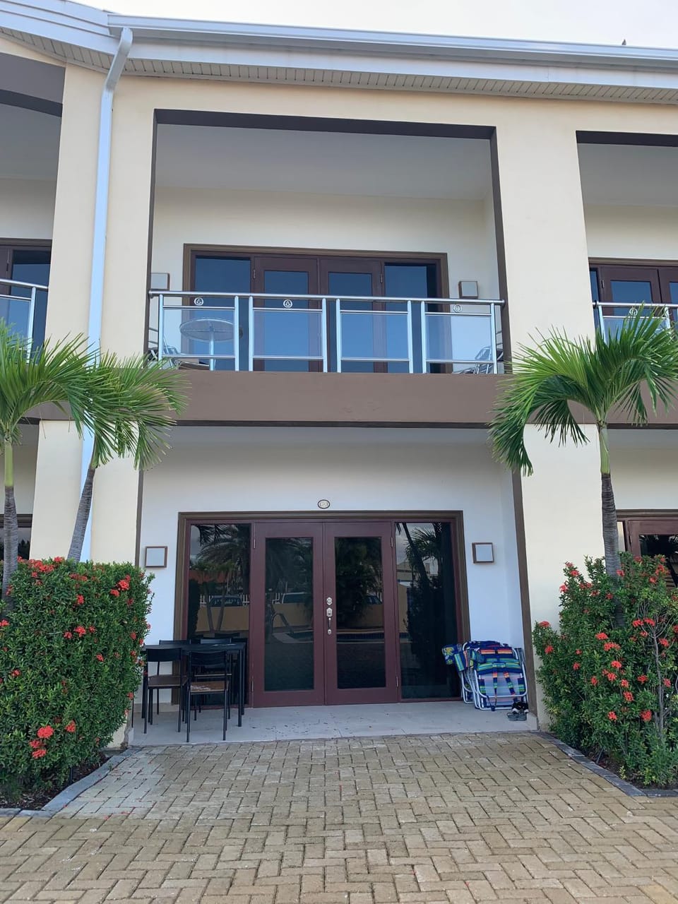 Tranquil Eagle Beach Condo, sleeps 4 to 6 Apartment hotel in Noord