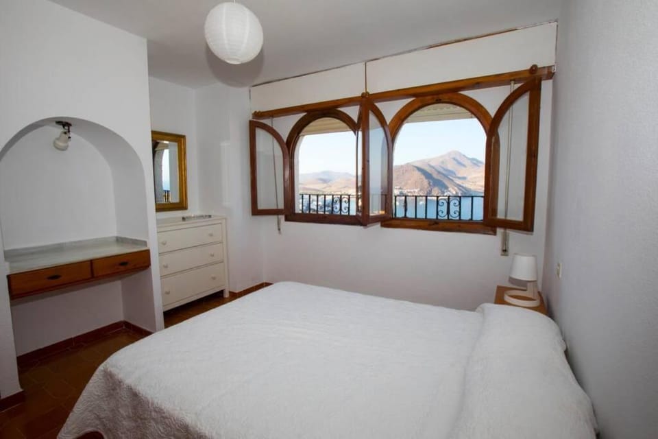 Bed, Photo of the whole room, Bedroom, Sea view