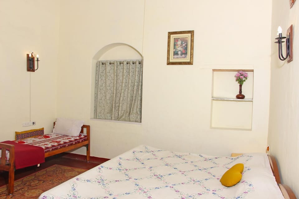 HS Holiday Home Bed and Breakfast in Tamil Nadu