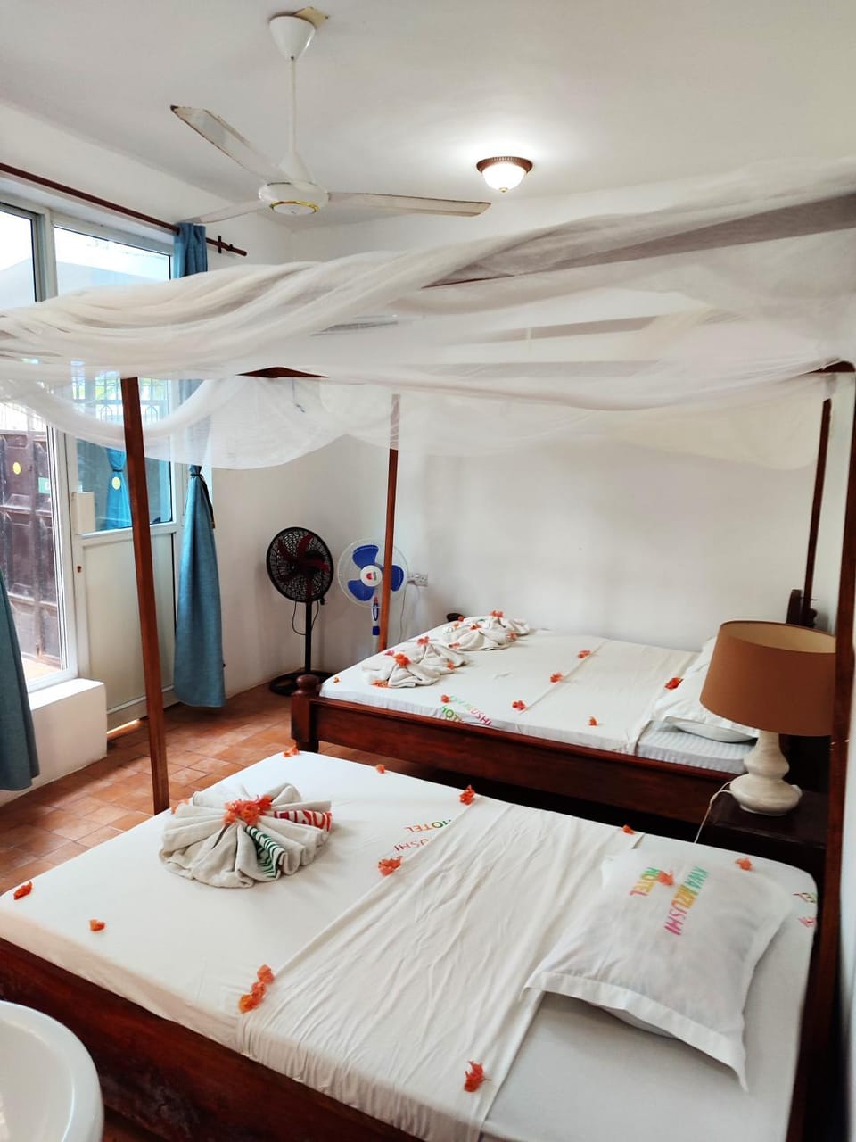 HOMELAND SWAHILI LODGE Nungwi Backpacker Apartments BUDGET Bed and Breakfast in Unguja North Region